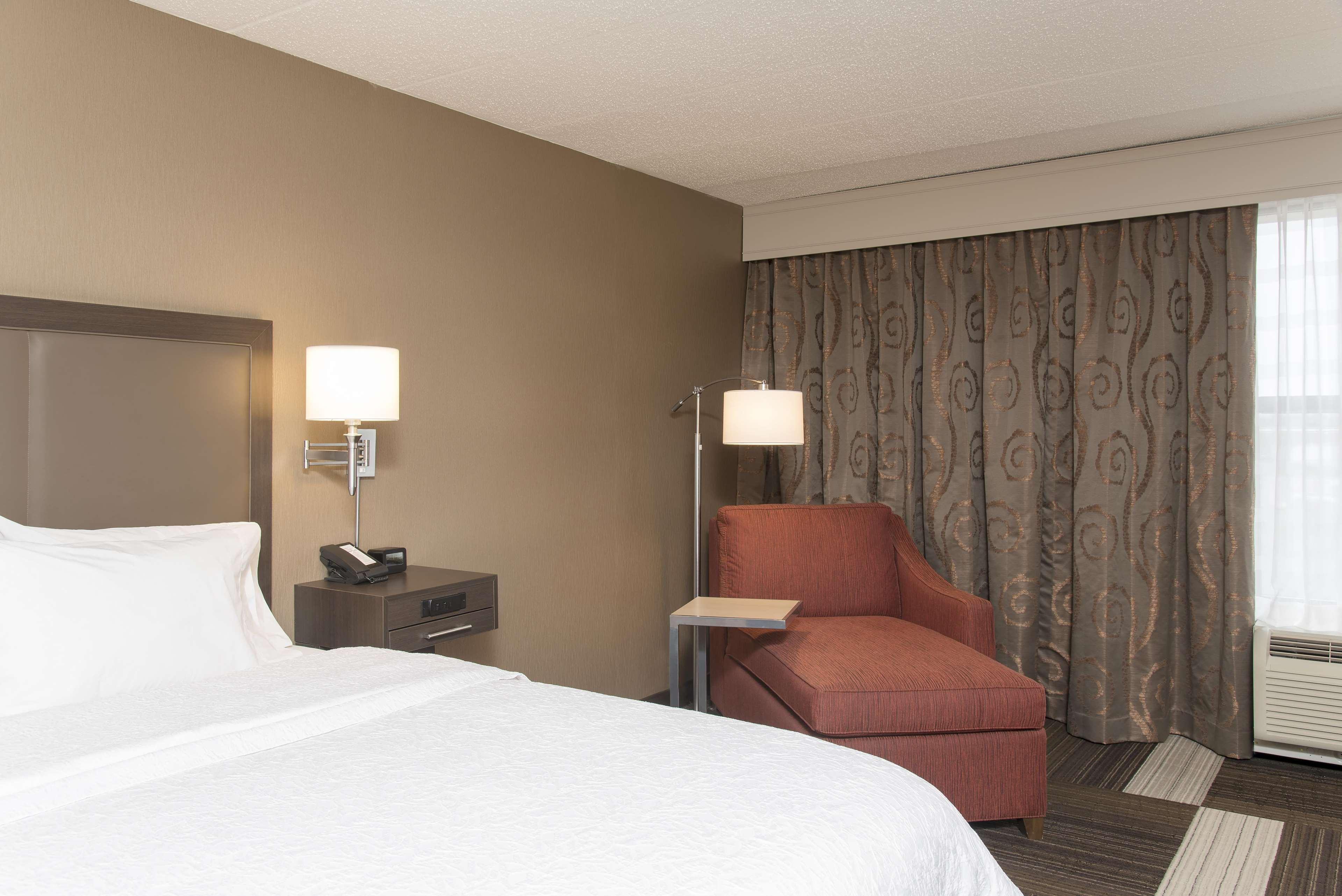 Hampton Inn Columbus/Taylorsville Edinburgh Exteriör bild