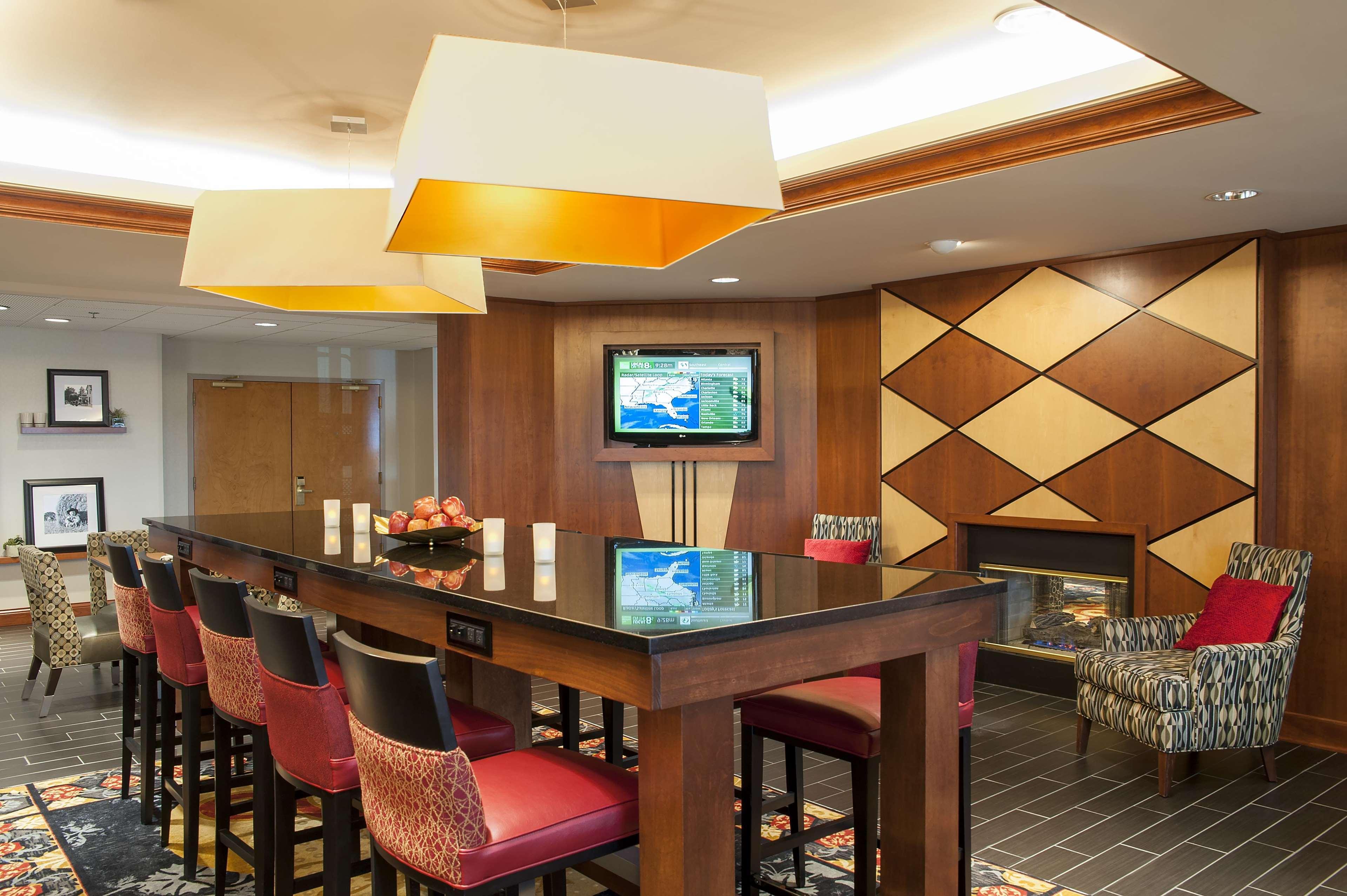 Hampton Inn Columbus/Taylorsville Edinburgh Exteriör bild
