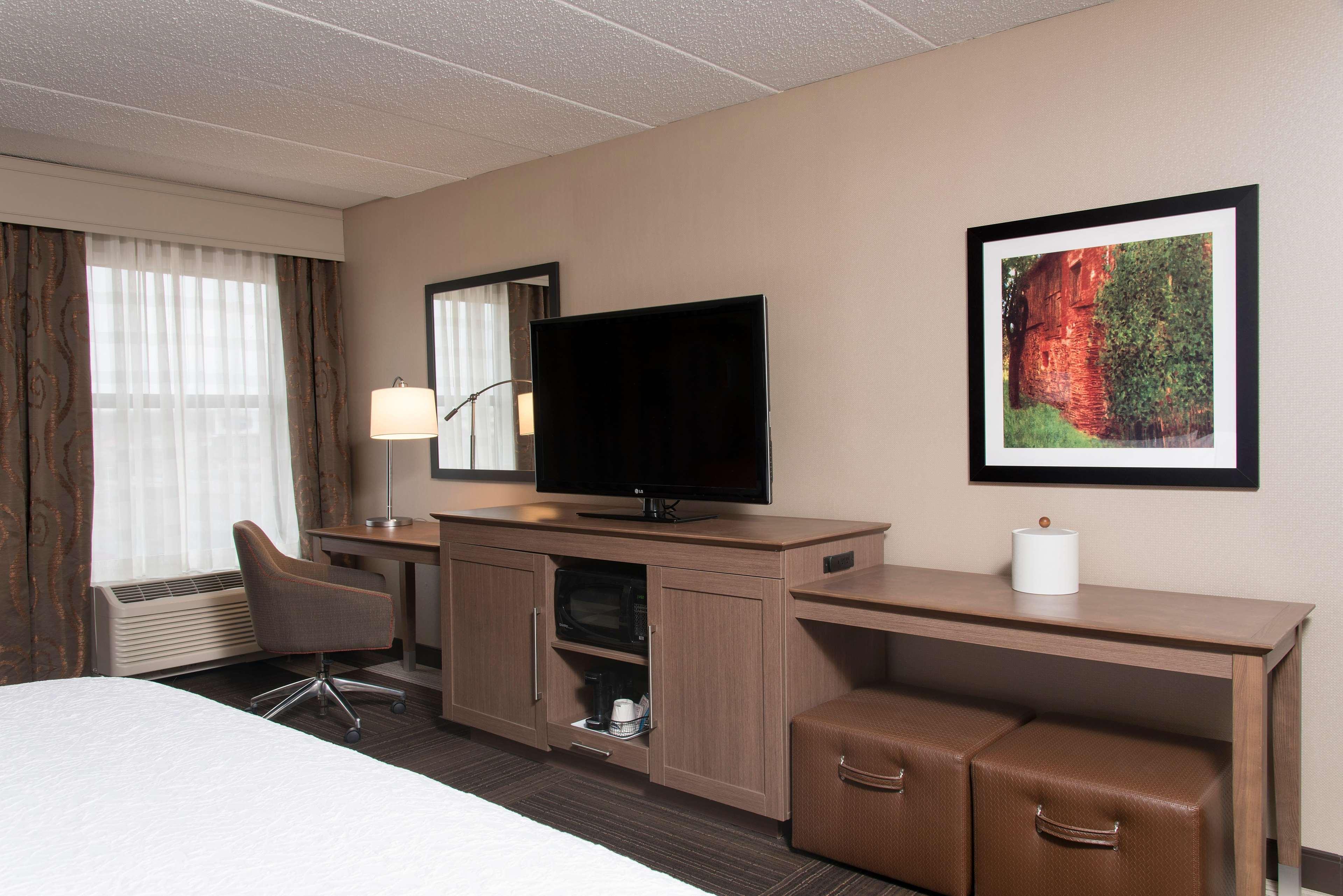 Hampton Inn Columbus/Taylorsville Edinburgh Exteriör bild