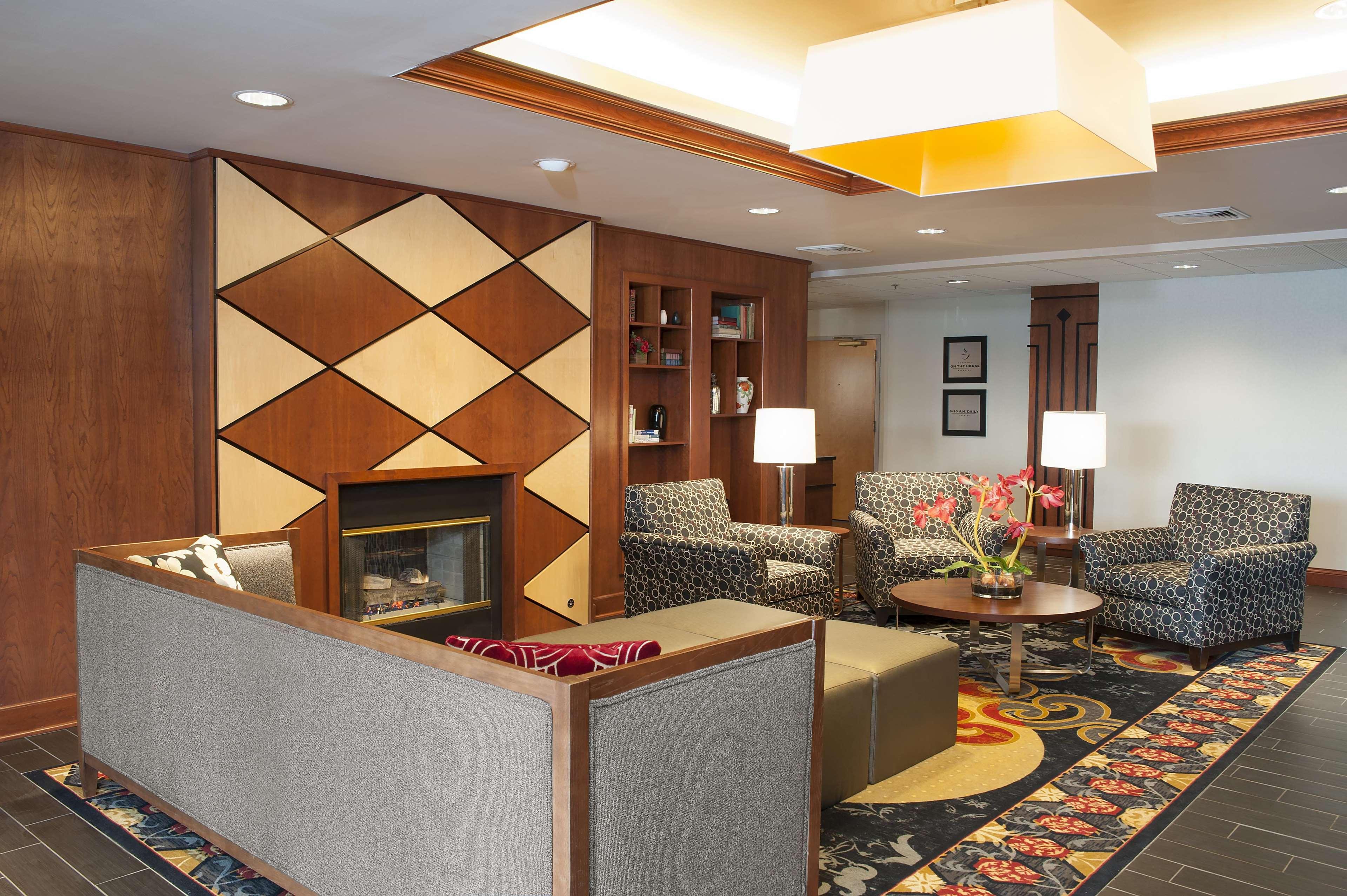 Hampton Inn Columbus/Taylorsville Edinburgh Exteriör bild