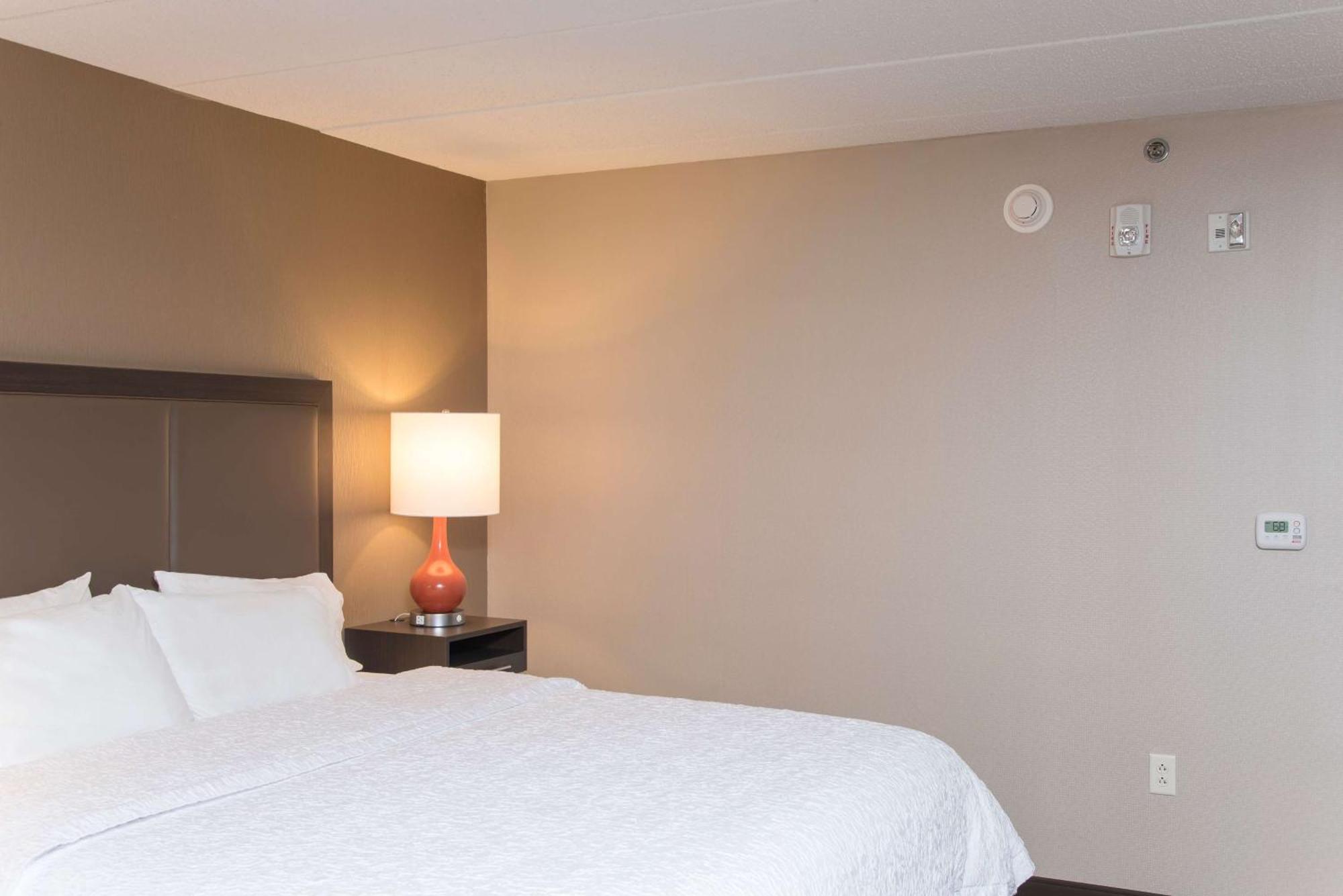 Hampton Inn Columbus/Taylorsville Edinburgh Exteriör bild