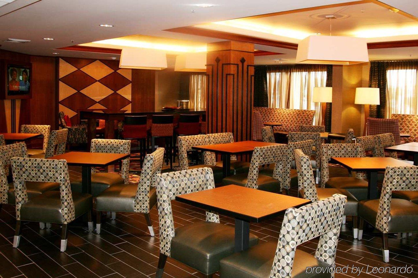 Hampton Inn Columbus/Taylorsville Edinburgh Exteriör bild