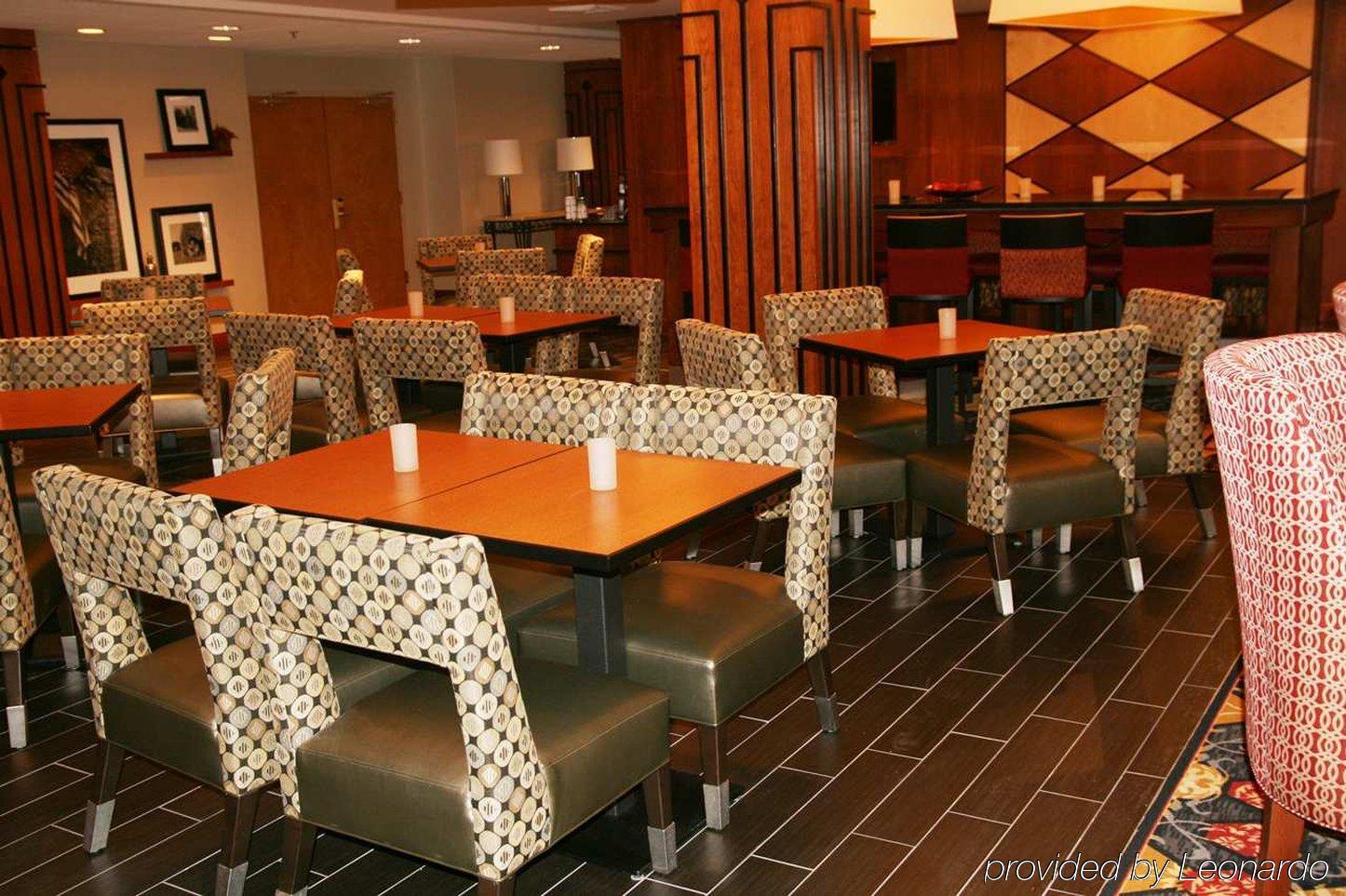 Hampton Inn Columbus/Taylorsville Edinburgh Exteriör bild